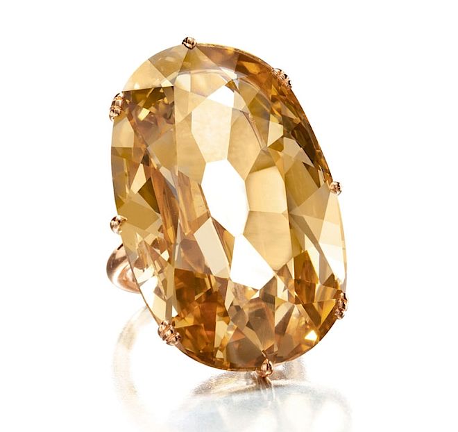 50-karatowy pierścień Golconda z diamentem. Masterpiece London 2013: olśniewająca biżuteria antyczna