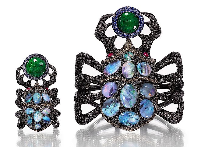 Pierścień i bransoletka Scorpion z opalem Wendy Yue. Trendy w biżuterii 2013: opal