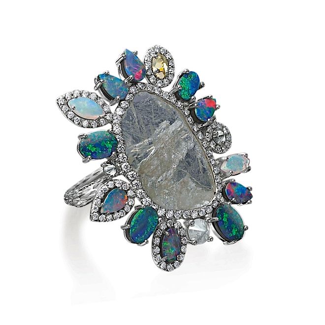 Pierścień z opalami Nina Runsdorf, diamenty, białe złoty. Trendy w biżuterii 2013: opal