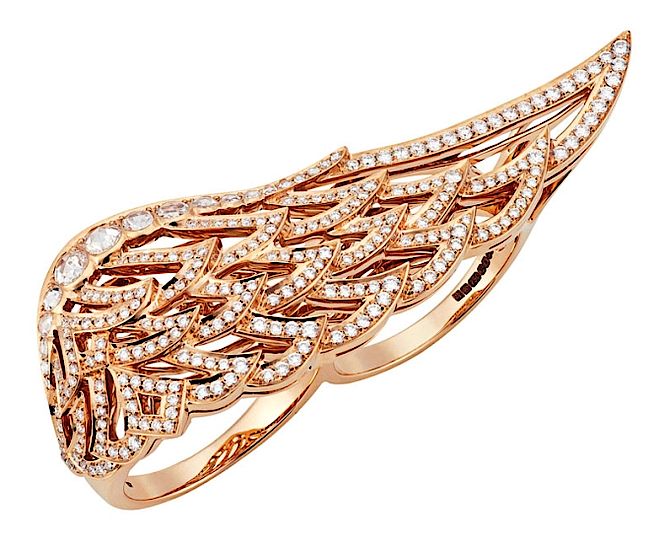 Skrzydlaty pierścień Garrard na dwa palce: złoto i diamenty. Gorący trend w biżuterii: niezwykłe pierścionki