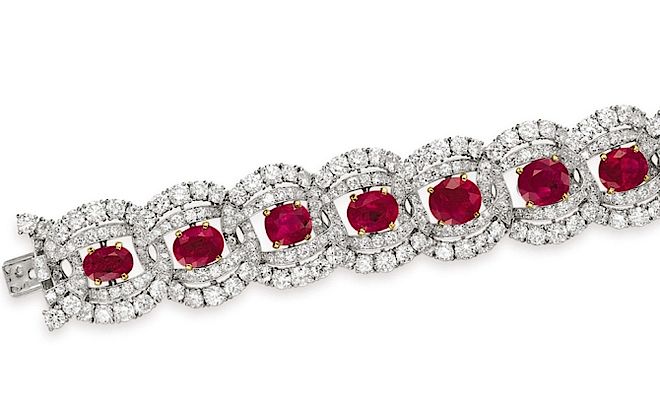 Rubinowa bransoletka Cartier, prezent dla Elizabeth Taylor. Biżuteria Elizabeth Taylor. Najdroższa, jaką kiedykolwiek sprzedano