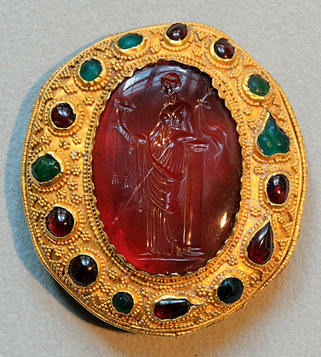 Carnelian intaglio with a Ptolemaic queen, Hellenistic artwork