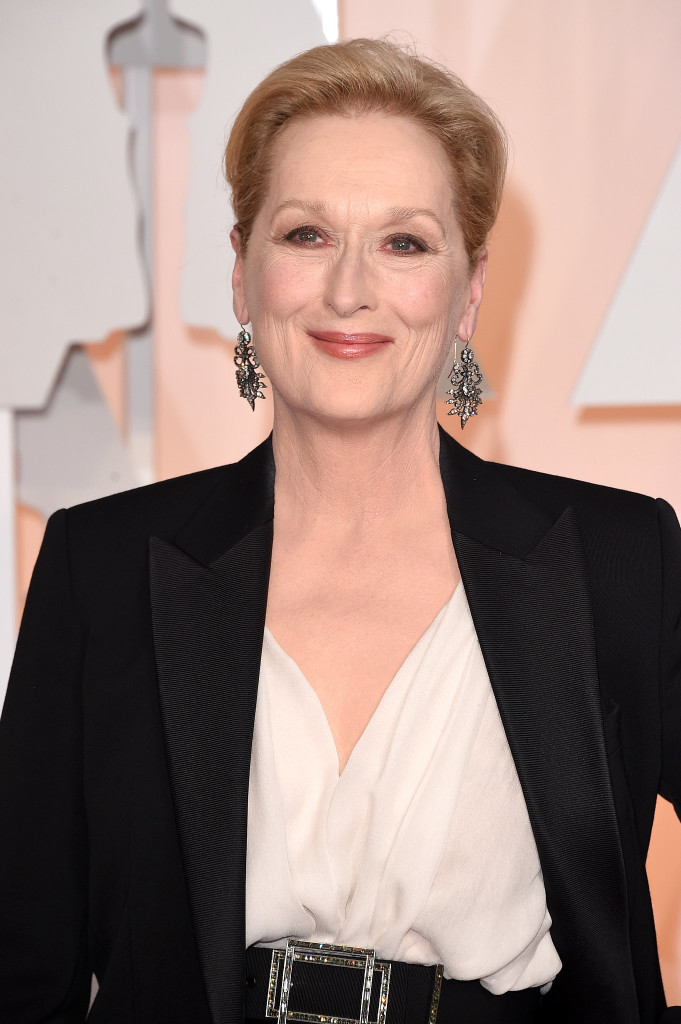 Meryl Streep w diamentowych kolczykach o florystycznej formie, marki Fred Leighton.