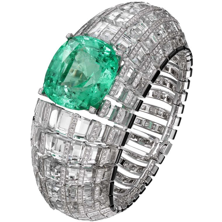 cartier-etourdissant-diamond-and-emerald-bracelet.jpg--760x0-q80-crop-scale-subsampling-2-upscale-false